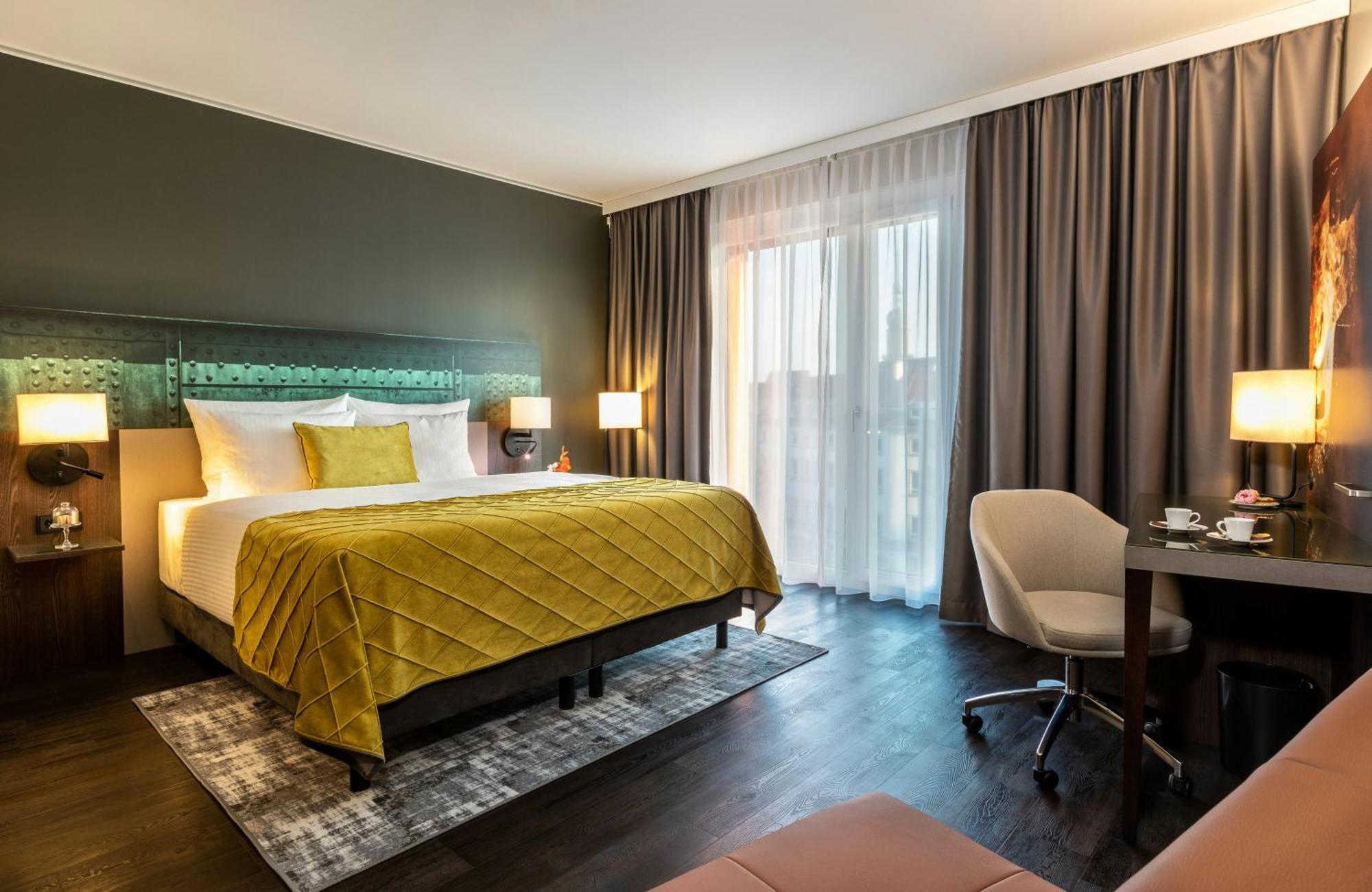Superior Triple Room,1743320751:JPEG